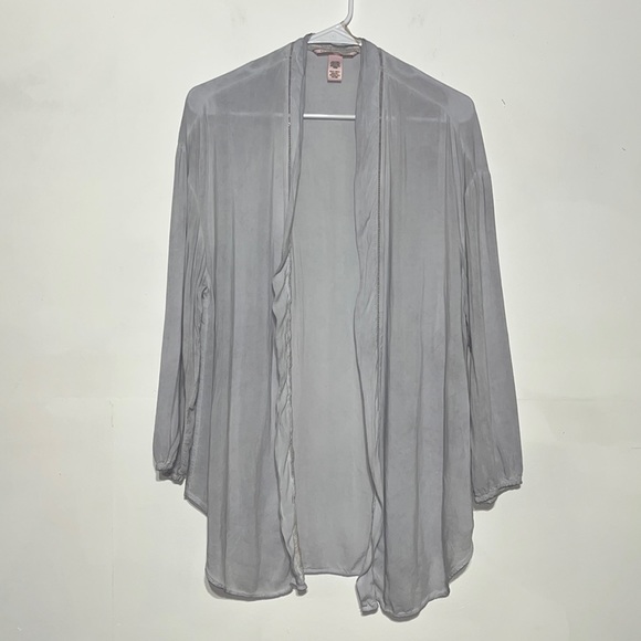 Victoria's Secret Light Blue Grey Lightweight Kimono Size XS/S - Picture 1 of 7